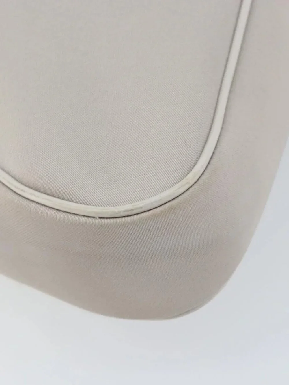 Salvatore Ferragamo Shoulder Bag Nylon Gray Silver Auth bs32334